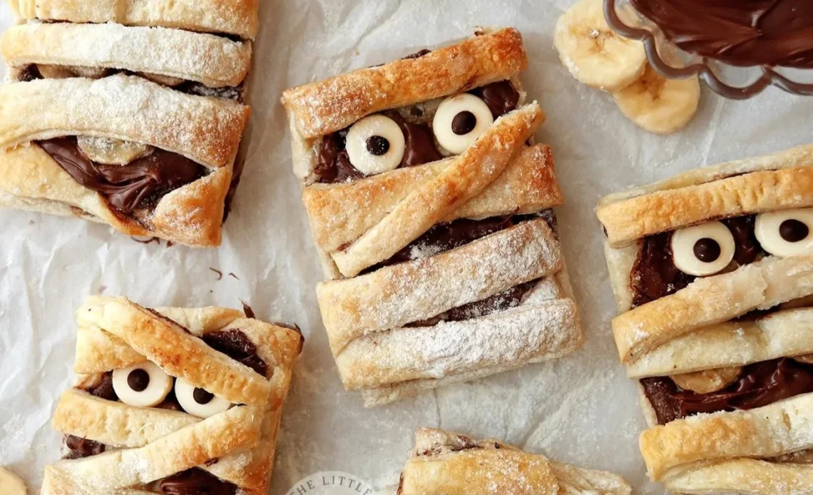 Delicious Nutella mummy hand pies for Halloween dessert