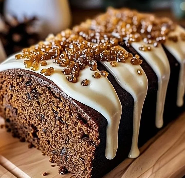 Irresistible gingerbread loaf cake with spices and a golden-brown crust