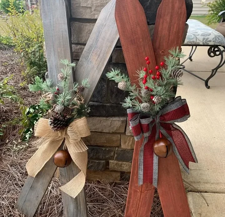 Rustic pallet ski decor for cozy winter cabin aesthetics